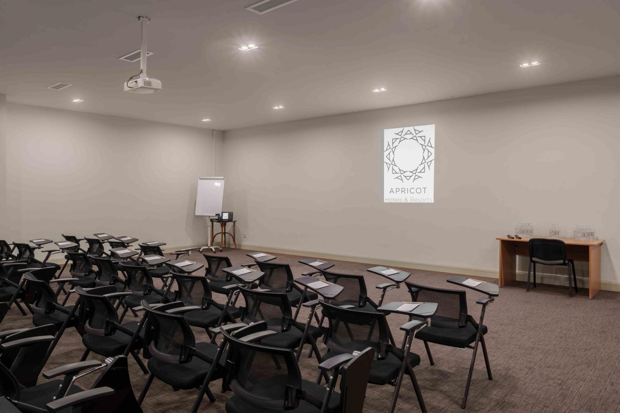 Grand Hotel Gyumri By Apricot Hotels Eksteriør billede
