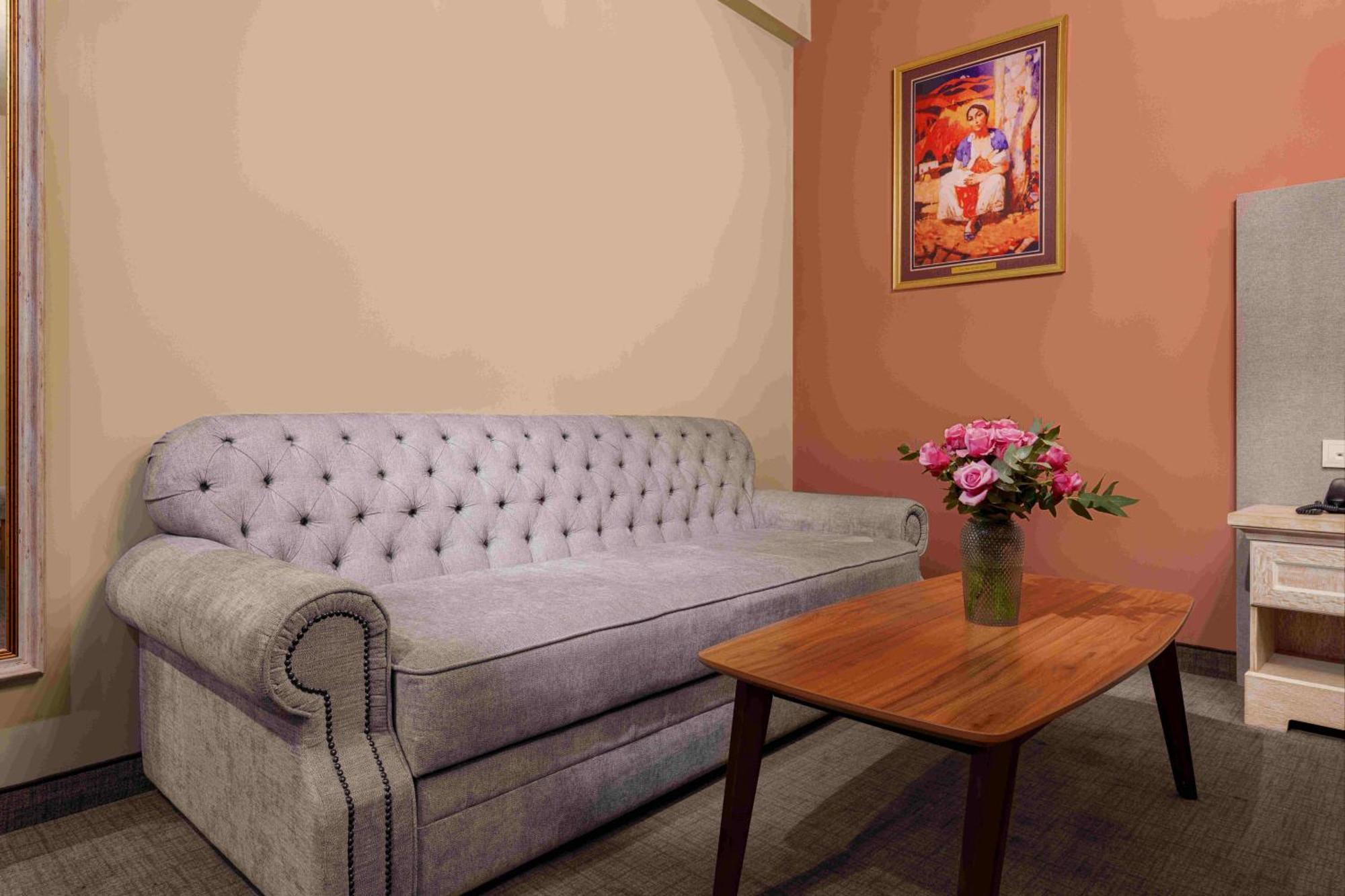 Grand Hotel Gyumri By Apricot Hotels Eksteriør billede